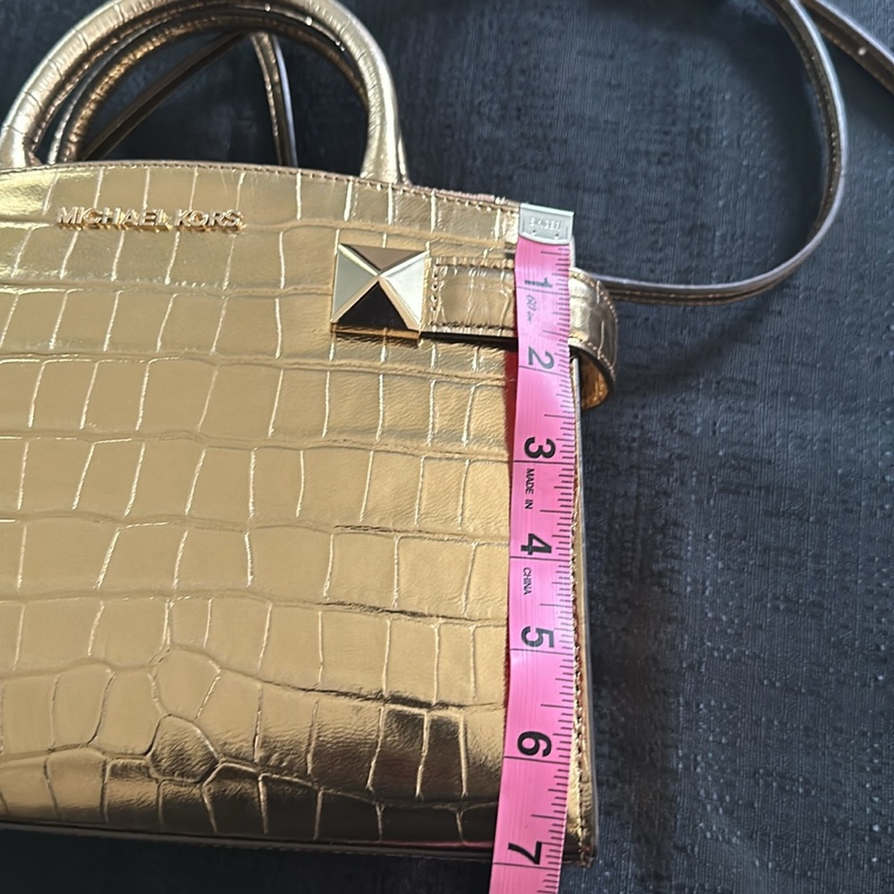 Women’s Handbag - Picture 9 of 10